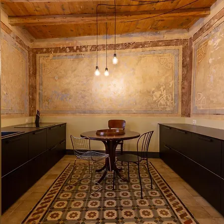 Vakantiehuis Ladiri - Antica Dimora In Terra Cruda Sìnnai